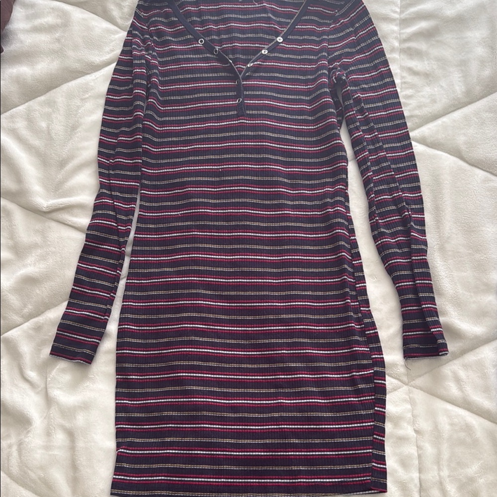 Garage Blue and Red Sheath Dress with Cuffed Long Sleeves